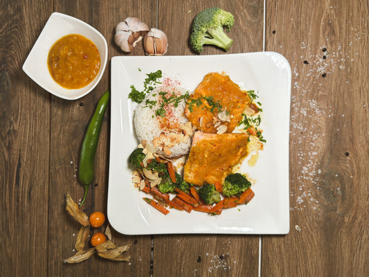 Mango-Kokos Chutney Lachs mit Reis